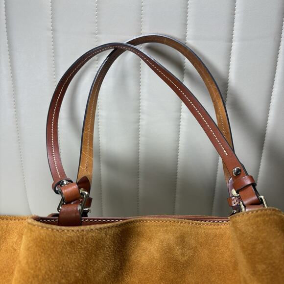 Dooney & Bourke Large Flynn Bag Honey Suede Gently Used Rare Retired Tote Bucket - Picture 3 of 14